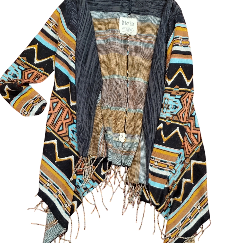 Colorful Geometric Patterned Cardigan - Picture 7 of 7